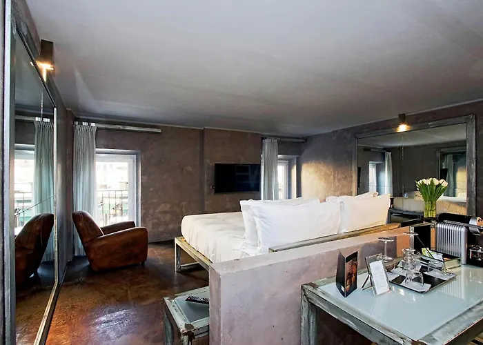 Mama's Guest house